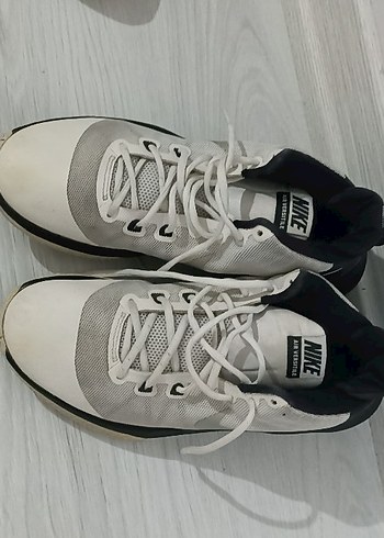 Nike Beyaz Gri Basketbol Ayakkabısı
