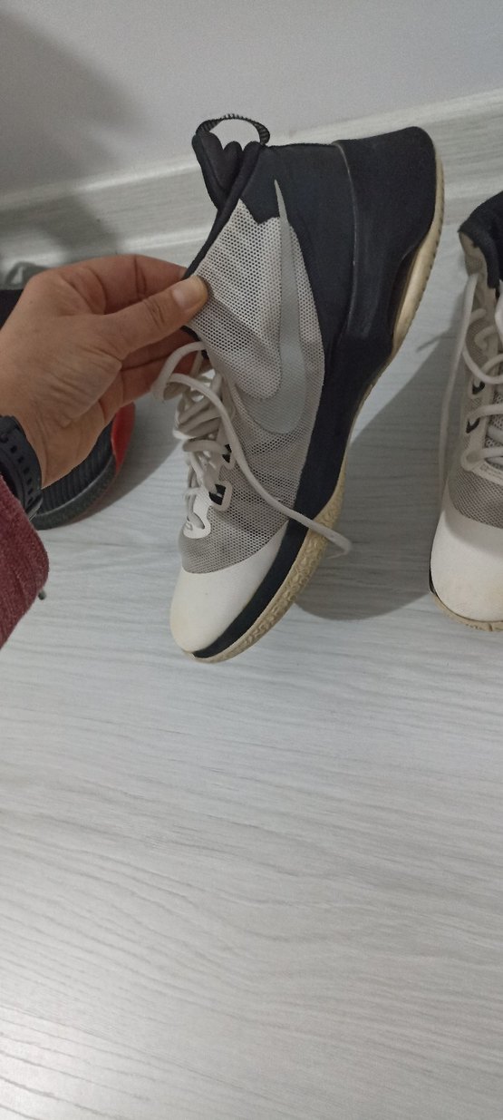 Nike Beyaz Gri Basketbol Ayakkabısı - Görsel 3