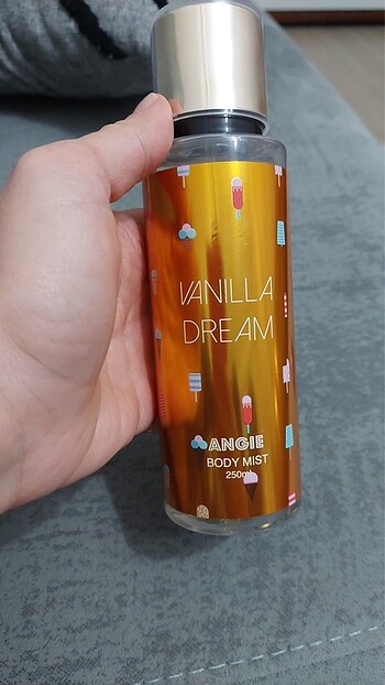 Angie vanilla dream vücut spreyi
