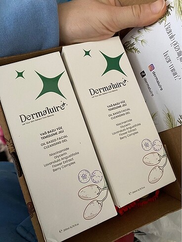 Diğer Dermaluire makyaj temizleme yağı
