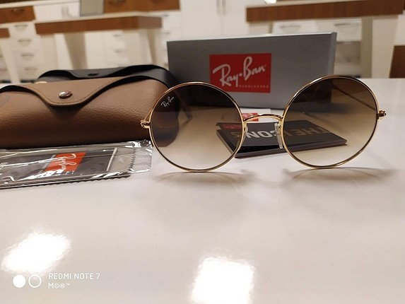 RayBan güneş gözlüğü