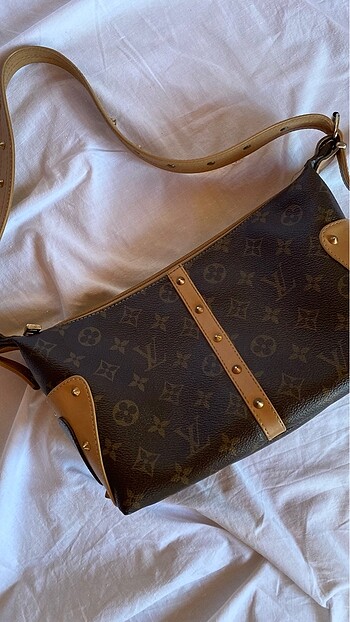 Loui vuitton desenli baguette çanta