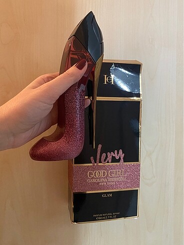 Carolina Herrera Very Good Girl Glam