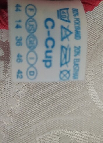 42 Beden Kırmızı mayo 