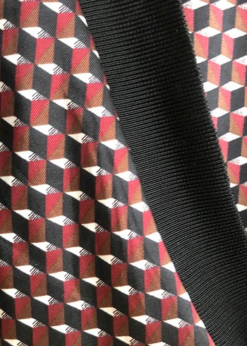 Bordo Desenli V Yaka Kadın Bluz - Görsel 2