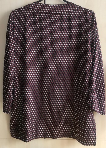 Bordo Desenli V Yaka Kadın Bluz - Görsel 3