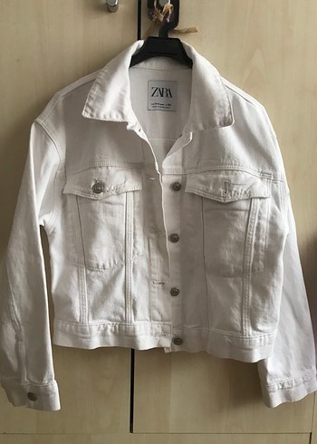Zara 11-12 Yaş
