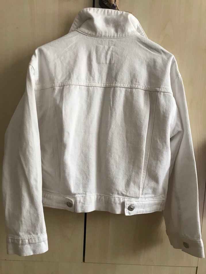 Beyaz Düğmeli Kadın Denim Ceket - Görsel 3