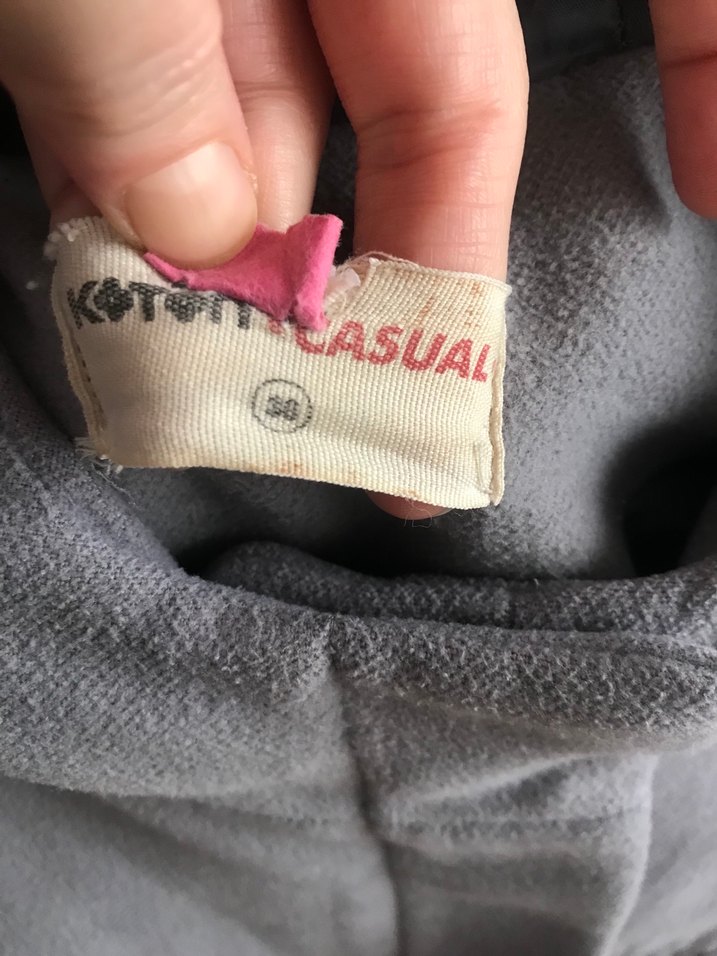 Kapüşonlu Gri Kaban - Görsel 3