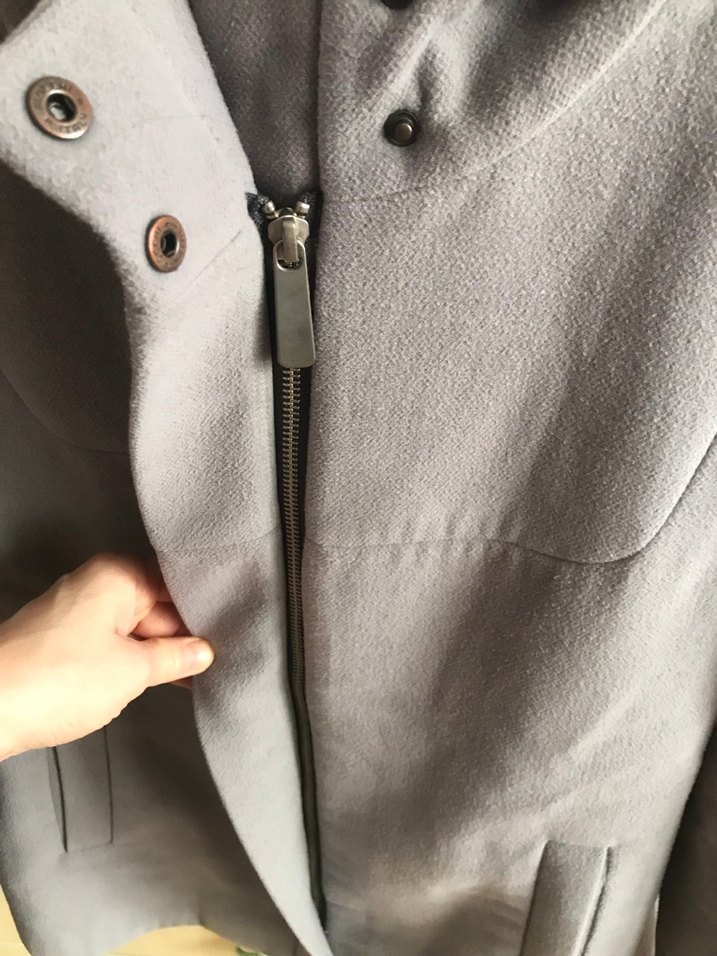 Kapüşonlu Gri Kaban - Görsel 5