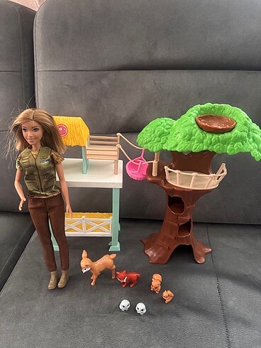 Beden Barbie ve sevimli hayvan dostları