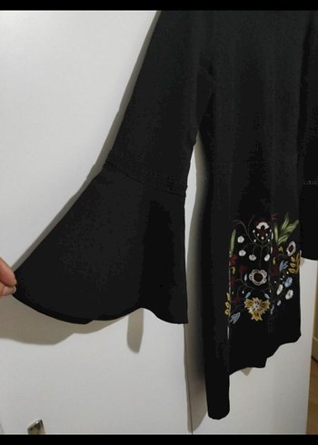 Uzun Kollu İşlemeli Siyah Mini Elbise - Görsel 5