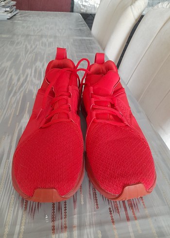 39 Beden kırmızı Renk Puma 39 numara Kadın Spor Ayakkabı