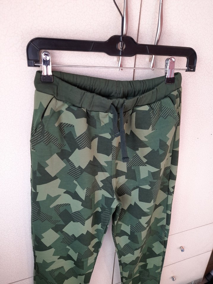 LCW Kamuflaj Desenli 11-12 yas Erkek Eşofman Altı - Görsel 3