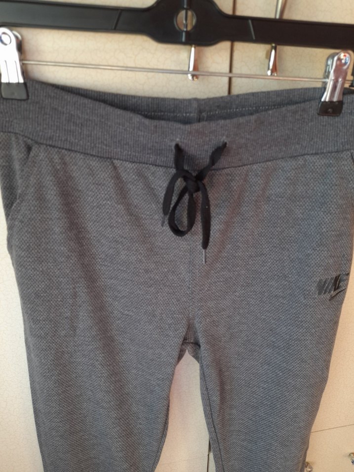 Gri Nike Kadın Eşofman Altı M beden - Görsel 4