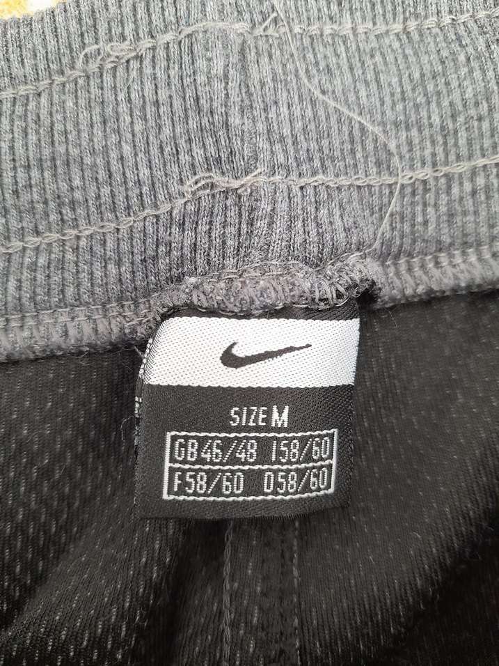 Gri Nike Kadın Eşofman Altı M beden - Görsel 5