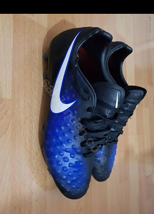 Nike Nike magista