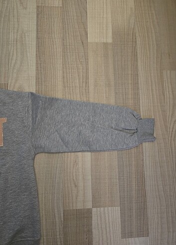 11-12 Yaş Beden Zara sweatshirt 