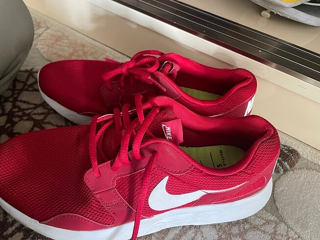 Nike Nıke kırmızı