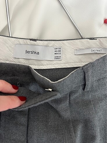 Bershka kumaş pantolon