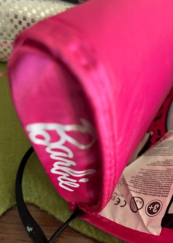 Pembe Parlak Barbi Çantası Siyah Kurdeleli - Görsel 3