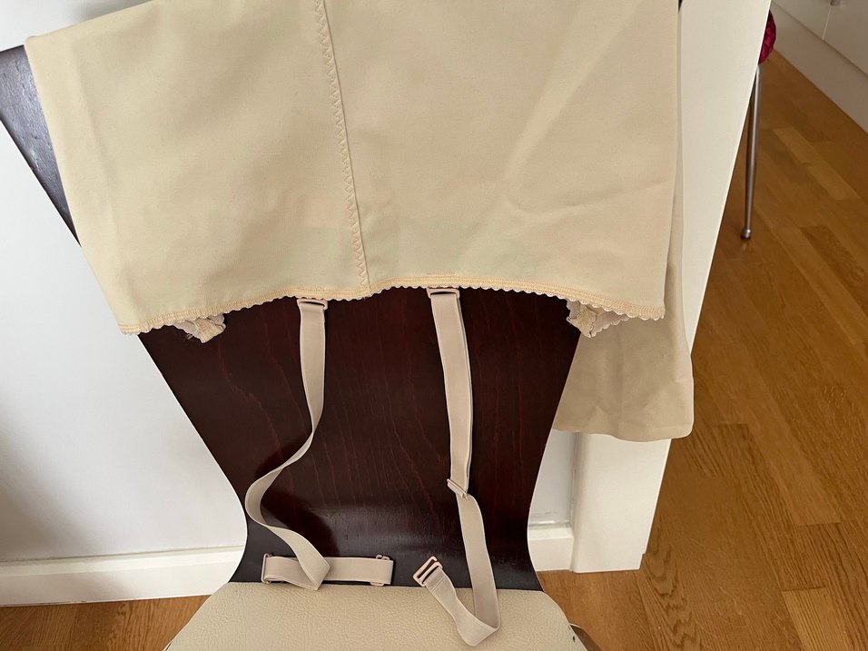 Bej Renkli göbek mide  Korsesi - Görsel 3