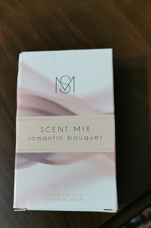 scent mix romantic boquet