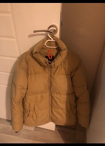 Bershka Berskha mont