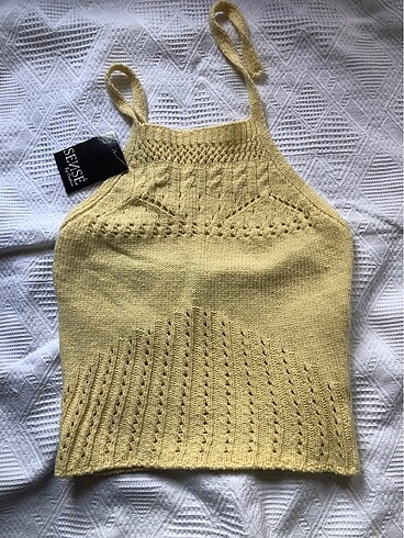 sarı örgülü crop