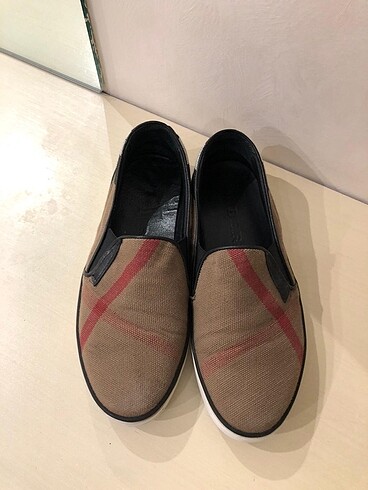 Orjinal Burberry Kadın Ayakkabı