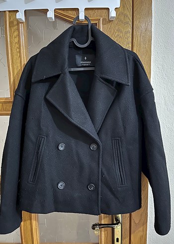 stradivarius Kısa Kaban