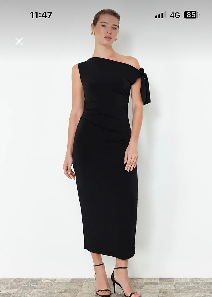 Siyah elbise - Görsel 2