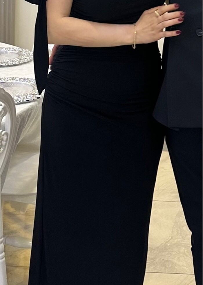 Siyah elbise - Görsel 3