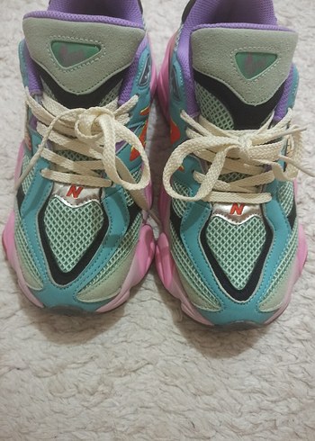 37 Beden çeşitli Renk New Balance Kadın Çok Renkli Bağcıklı Spor Ayakkabı