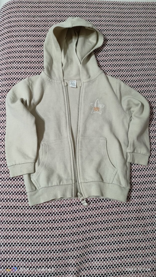 kot pantolon ve kapşonlu hırka - Görsel 5