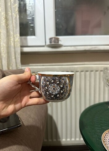 American Vintage fincan ve çay takımı