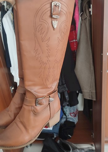 Kahverengi Nakışlı Deri Kadın Çizme - Görsel 5
