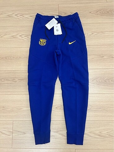 Nike Barcelona Tech Fleece Eşofman Altı