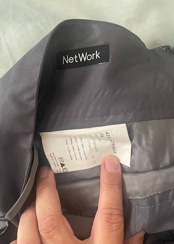 38 Beden Network Gri Pilili Saten Midi Etek