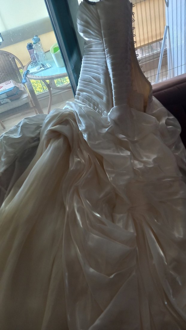 Gelinlik, çiçeği ve jipon - Görsel 2