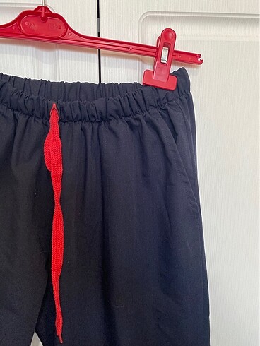 Siyah scrubs altı