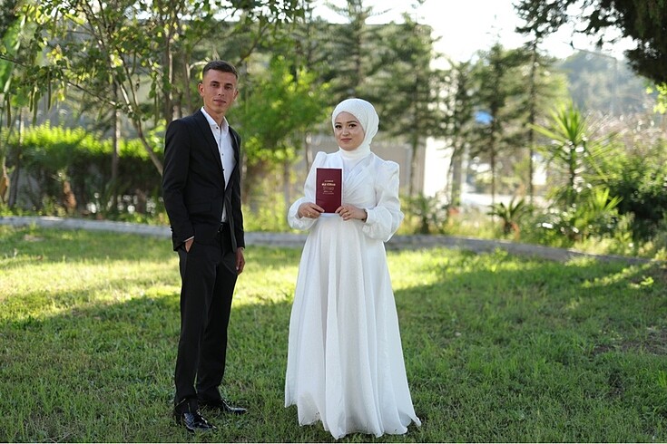 m Beden beyaz Renk NİKAH ELBİSESİ