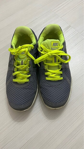 Nike Bayan spor ayakkabı