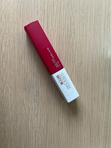 Maybelline Likit Mat Ruj