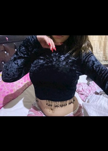 Kadın crop - Görsel 3