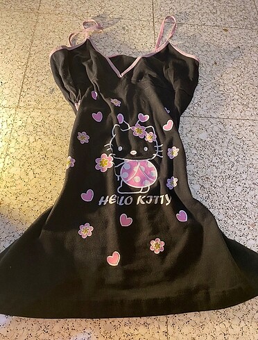 Hello kitty elbise