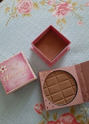  Beden Bronzer