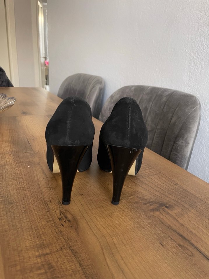 Siyah Süet Klasik Kadın topuklu ayakkabı - Görsel 4