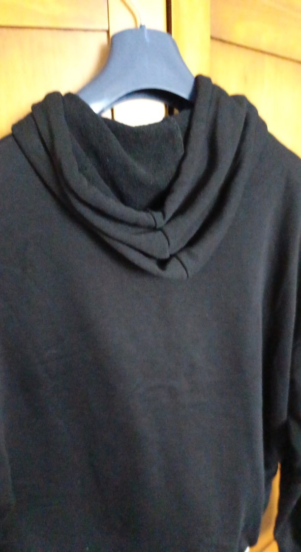 Siyah-Beyaz Kapüşonlu Sweatshirt L beden - Görsel 5
