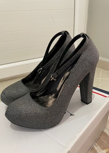 Zara Platforma yüksek topuk gece ayakkabısı